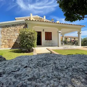 L'assentu Villa Vaccileddi